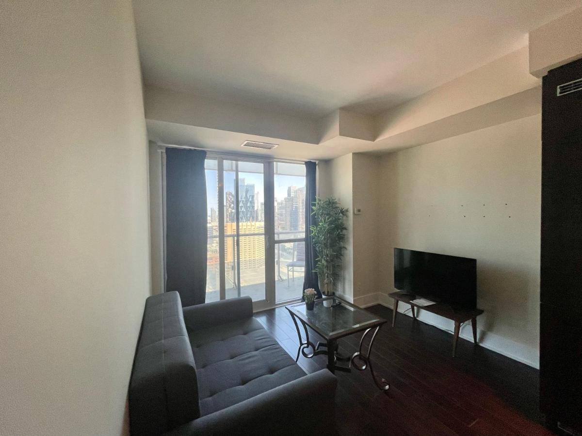 טורונטו Two Br Two Ba Condo Face To Cn Tower Step To Rogers Centre מראה חיצוני תמונה